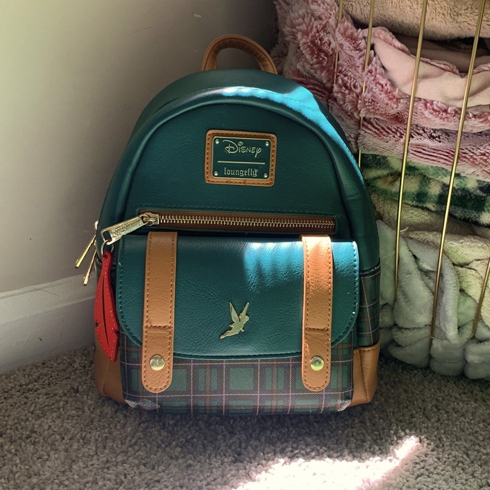 LIMITED Peter Pan loungefly